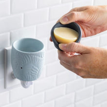 Load image into Gallery viewer, Ocean Palm Flip Dish Pluggable Warmer