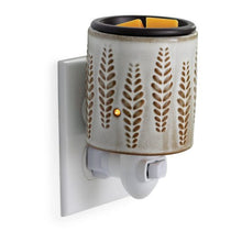 Load image into Gallery viewer, Wheat &amp; Ivory Flip Dish Pluggable Warmer
