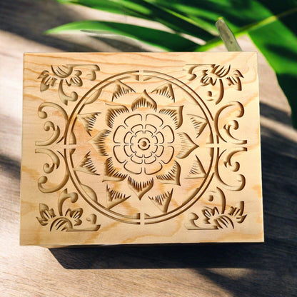 Essential Oil Box - Wood carved Lotus Flower