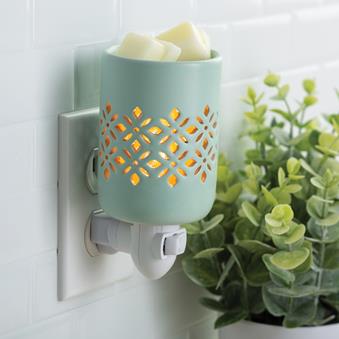 Soft Mint Pluggable Warmer - RRP $27.95 - Wholesale - OUT OF STOCK - PREORDERS OPEN - ARRIVING LATE APRIL